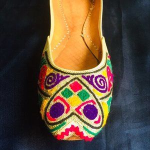 Ethnic Shoes With Multicolor Thread Work Khussa For Women Handmade Traditional